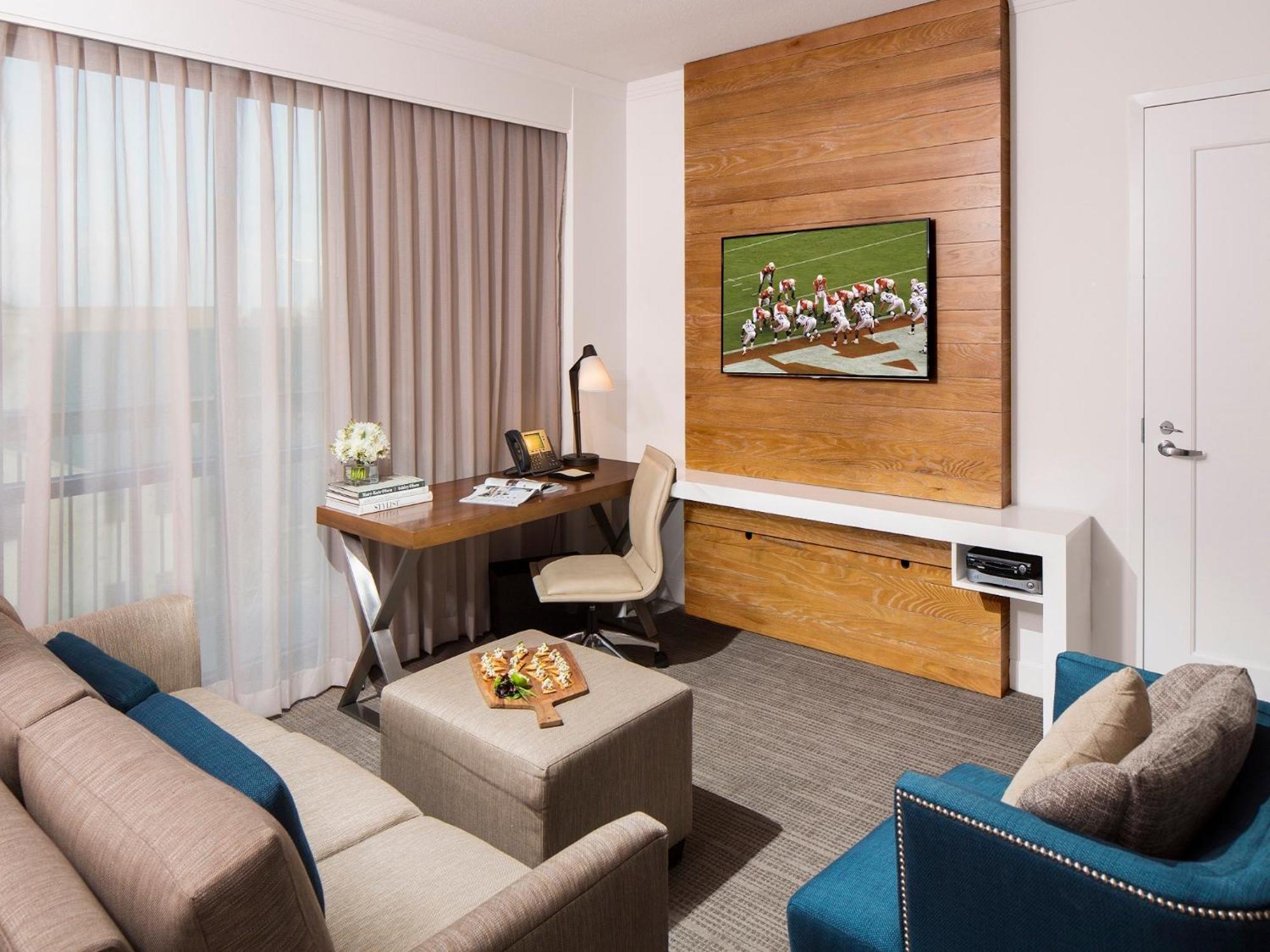 Executive King Room