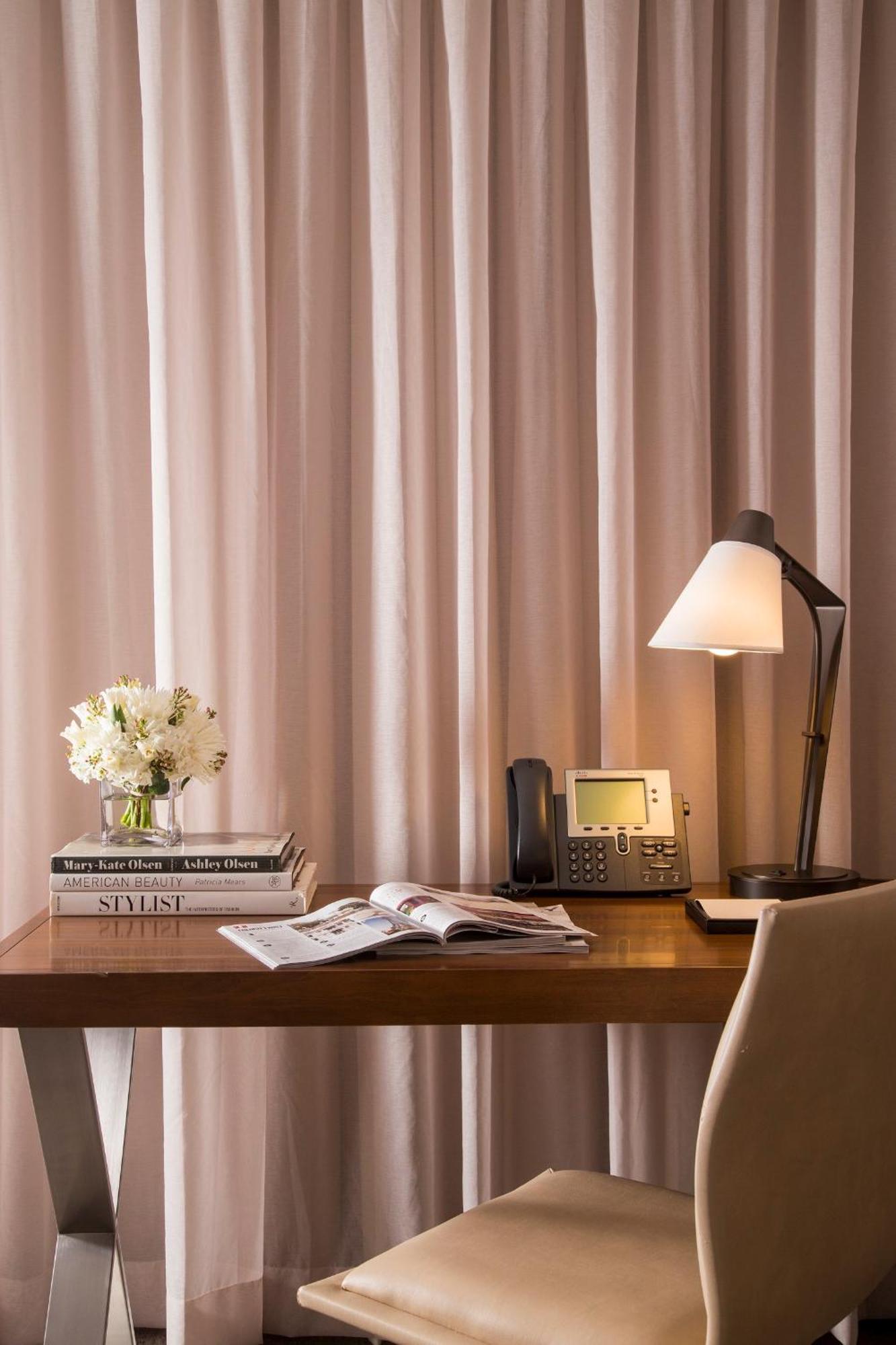 Executive King Room