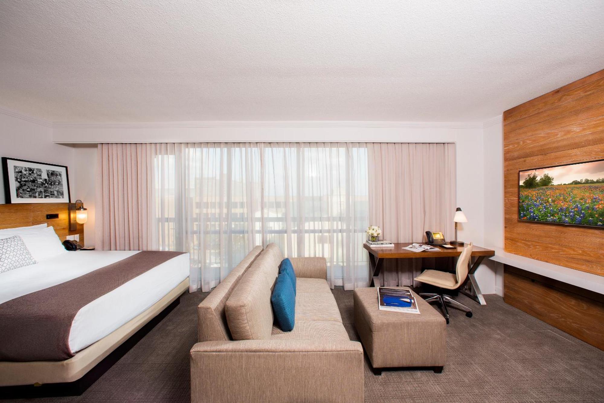 Executive King Room
