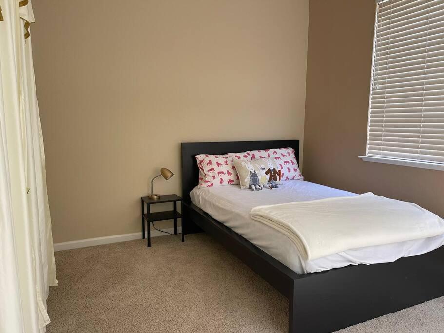 Premier King Room