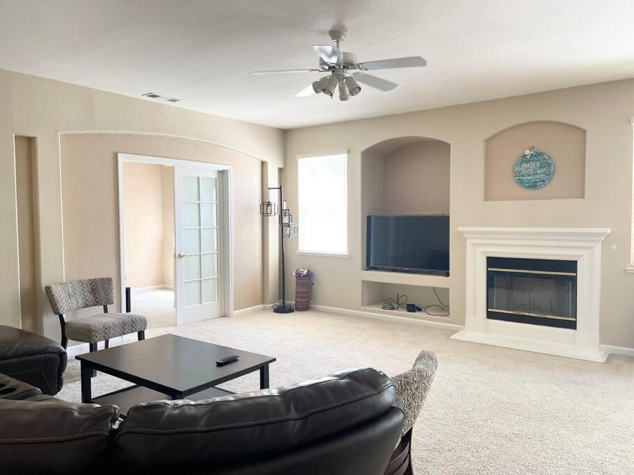 Premier King Room