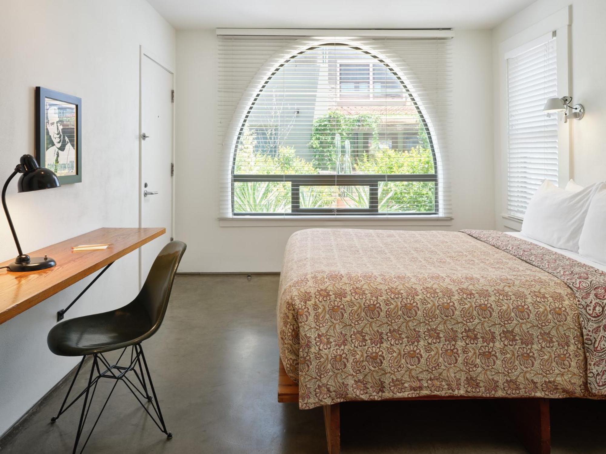 Queen Room