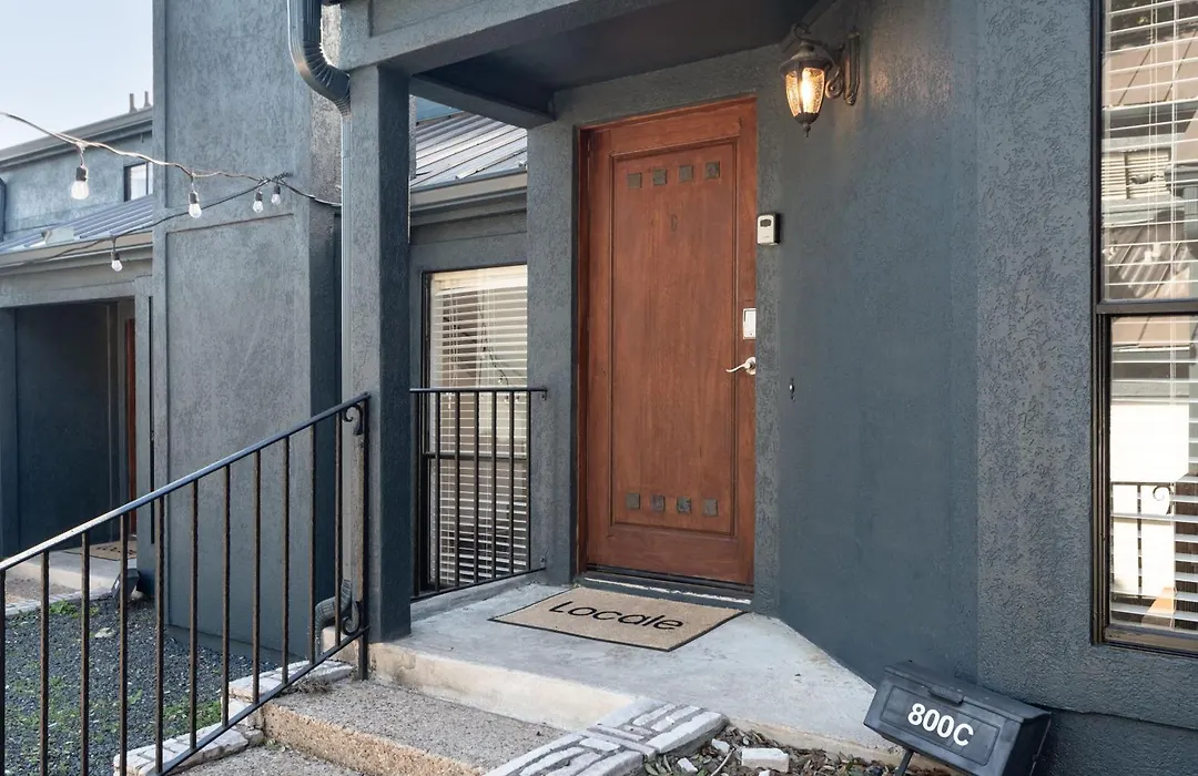 Locale Bouldin Creek - Austin-1