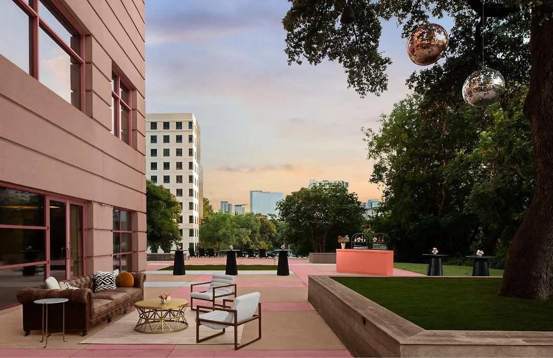 Renaissance Austin Downtown Hotel-1