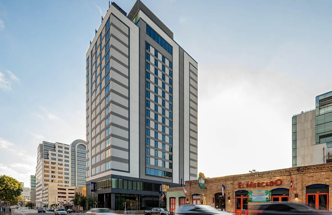 Hilton Garden Inn Austin University Capitol District-1