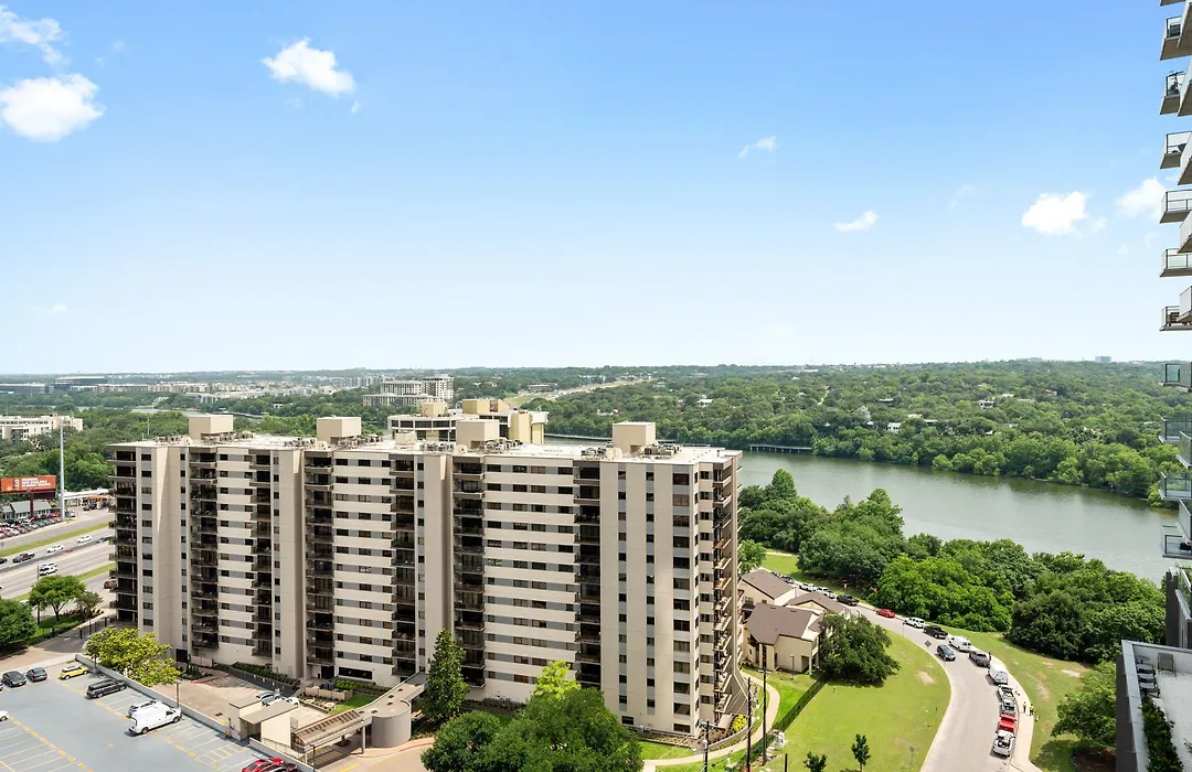 Austin Condo Hotel-1