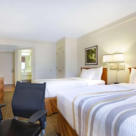 La Quinta Inn By Wyndham Austin Capitol / Downtown-3