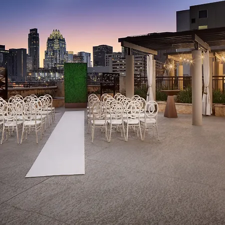 Holiday Inn Express Hotel & Suites Austin Downtown - University By Ihg-2