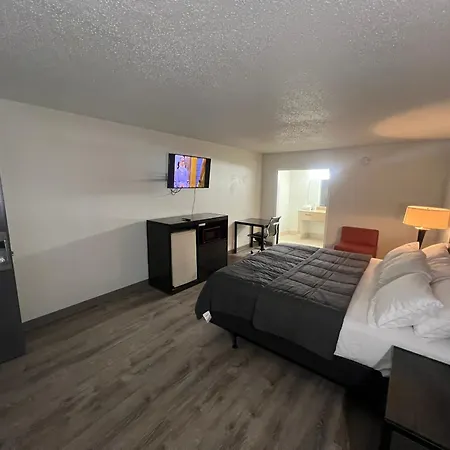 Skylite Inn-2