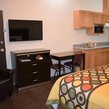 Texas Bungalows Hotel & Suites-3