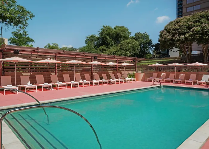 Renaissance Austin Downtown Hotel