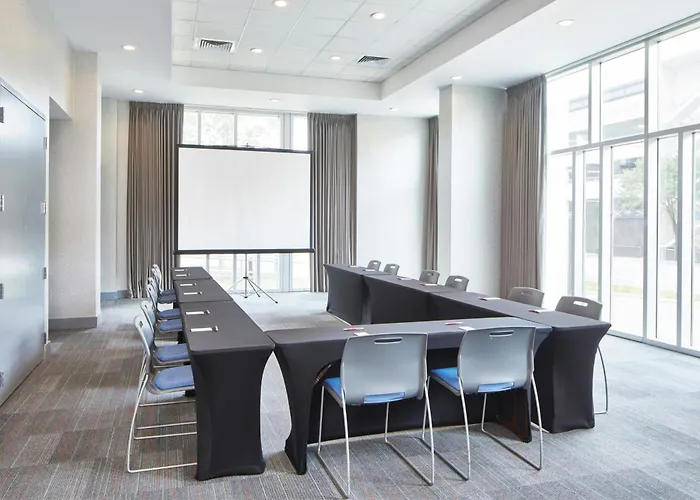 Aloft By Marriott Austin At The Domain Hotel