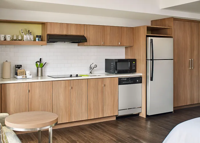 Hotels in AustinElement Downtown