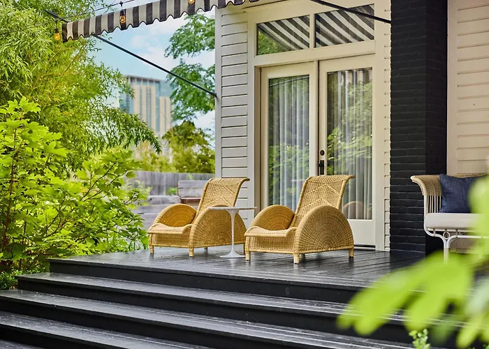 Hotel Saint Cecilia Austin