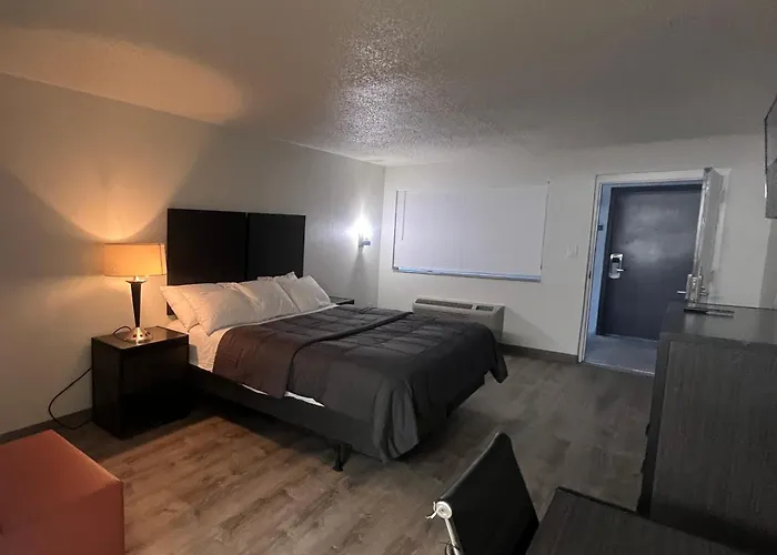 Skylite Inn Austin